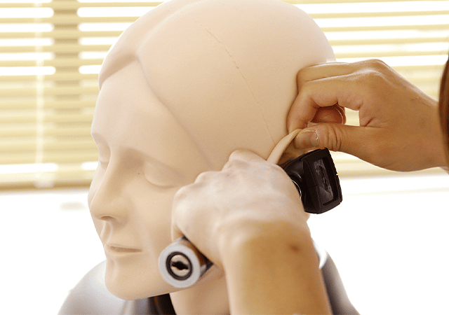 icône de vecteur d'outil d'otoscope médical oreille ent. médecin  audiologiste illustration équipement de premiers soins hôpital nstrument  checkup 10885891 Art vectoriel chez Vecteezy